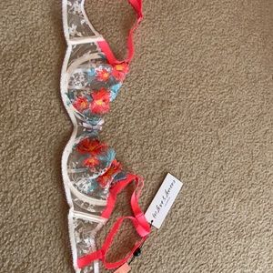 Victoria’s Secret Bralette